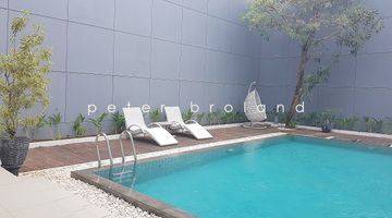 Gambar 2 Rumah Sultan Ada Pool, Clstr De Maja De Park di Bsd, Limited 