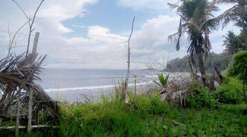 Gambar 2 Tanah los pantai dekat virgin beach karangasem