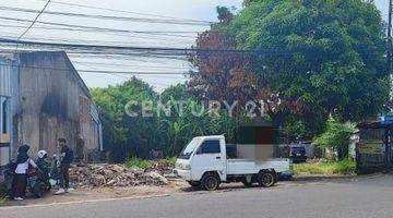 Gambar 1 Tanah Di Jalan Perjuangan Kota Cirebon