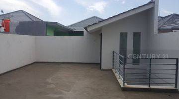 Gambar 4 Rumah 2 Lantai Semi Furnished Di Taman Cipto