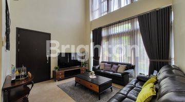 Gambar 1 Rumah 3 Lantai Full Furnish Pool Lancewood Navapark Bsd Tangerang