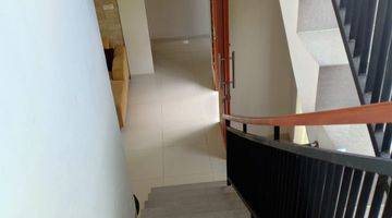 Gambar 2 Very Cheap!! For Rent Yearly Villa 4br Jalan Raya Canggu Bali