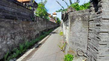 Gambar 4 For Rent House 3 Are Near To Seminyak Bali Suitable For Warehouse and Living