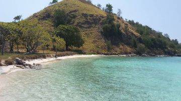 Gambar 1 Beachfront Land For Sale 4 Hectares in Pantai Sebayur Besar Labuan Bajo