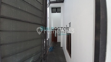 garasi/carport ready rumah 2 lantai di