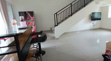 Gambar 2 Rumah Modern siap huni di Cluster Amanda, Summarecon Bandung