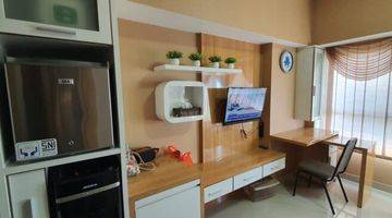 Gambar 1 Apartemen Springlake Studio Furnish Disewakan di Summarecon Bekasi