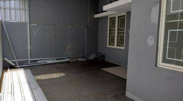 Gambar 3 Rumah Hook di Jl.Blossom Baru SHM 3 kamar 