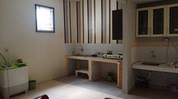 dapur rumah di perumahan clove shm
