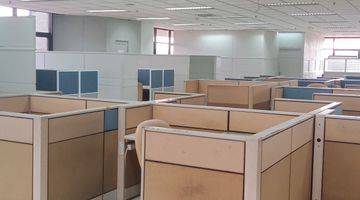 Gambar 4 Dapatkan Ruang Kantor Dengan Fasilitas Lengkap Dan Lingkungan Profesional Di Gedung Perkantoran Yang Elegan Dan Modern