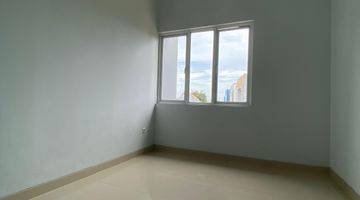 Gambar 2 Jual Rumah Mewah Nempel Jakarta Selatan Cinere Depok Rumah Sudah Renovasi di jl. raya cinere depok, Cinere SHM - Sertifikat Hak Milik Unfurnished