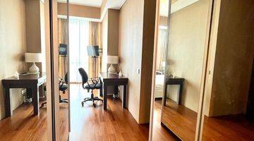 Gambar 3 Apartement Kemang Village 2 BR Furnished Private Lift