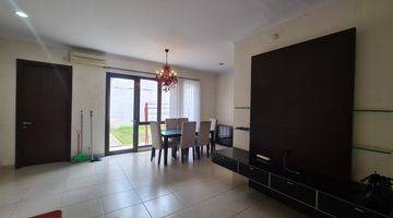 Gambar 5 Rumah 2 Lantai furnished di Icon 