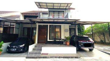 tampak depan rumah minimalis super cozy di