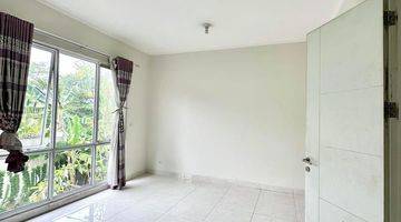 Gambar 5 Rumah Siap Huni, 2 Lantai, Bagus, Unfurnished, Shm, di De Park, Bsd, Tangerang Selatan 