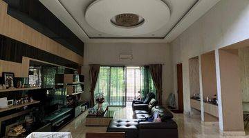 Gambar 2 Rumah besar asri, dilahan Luas, lingkungan hijau sejuk, 2 lantai, Furnished, SHM, di De Frangipani- De Park, BSD CITY 