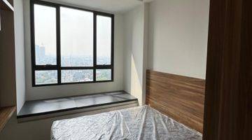 Gambar 4 Apartment Studio Collins Boulevard Fully Furnished