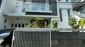 Gambar 1 Dijual Cepat Rumah 2 Lantai Siap Huni Full Furnish di Tomang, Jakarta Barat