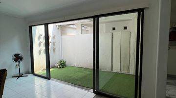 Gambar 5 Rumah di Jual di Taman Giriloka Bsd Tangerang