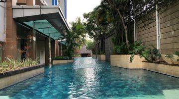 Gambar 2 Apartment Hamptons Park view langsung lapangan golf Pondok ndah