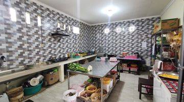 Gambar 2 Guest house for sale