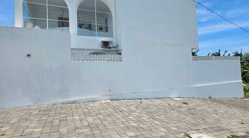 Gambar 2 Villa for lease at kedungu beach 