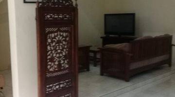 Gambar 3 Rumah nuansa alam pegunungan