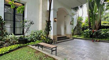 Gambar 1 Rumah Dijual Hot Sale! For Sale Kebayoran Baru American Classic House Premium Area. Akses Jalan Lebar