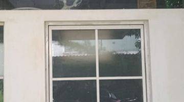 tampak depan rumah dijual siap huni di
