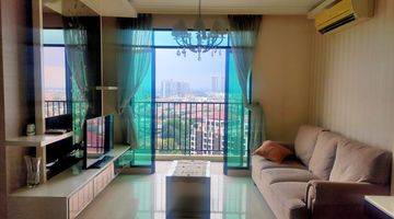 Gambar 1 Apartement Penthouse Apartemen Hampton s Park 2 BR Semi Furnished