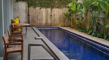 Gambar 4 Rumah 2 Lantai Bagus Semi Furnished di Jl. Puri Mutiara, Kemang