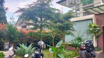 Gambar 2 Rumah Vila 4 lantai shm full furnished dago pakar resort bandung