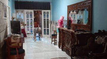 ruang tamu dijual rumah full furnish komplek