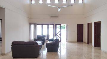 Gambar 4 Rumah Area Kemang Bagus Semi Furnished 