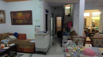 Gambar 2 Dijual Rumah 2 Lantai Siap Huni Jalan Kapitan Klender Jakarta Timur