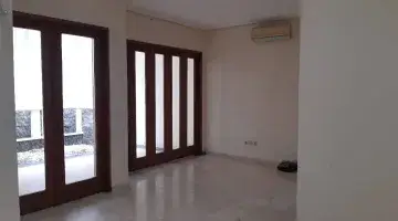 Gambar 3 Disewakan Rumah Di Kebayoran Baru Pd013499 