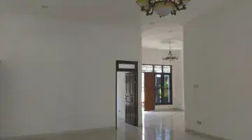 Gambar 2 Disewakan Rumah Baru Selesai Renovasi Di Kebayoran Baru Pd013574 