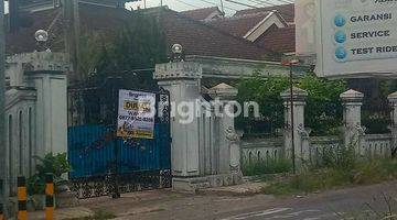 Gambar 5 RUMAH HOOK TENGAH KOTA TULUNGAGUNG