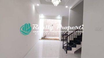 Gambar 5 Dijual Rumah Baru Design Moderm Klasik Di Jaticempaka Pondok Gede