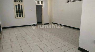 Gambar 5 Rumah 2 Lantai Di Perumahan Bukit Cengkeh Depok