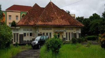 Gambar 2 Rumah Etnik Dalam Kota Yogyakarta