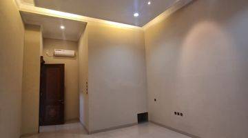 Gambar 4 Dijual Rumah Mewah di Puri Indah, Jakbar Lt 8x22 Lb 400 An 2.5 Lantaishm