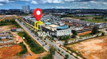 Gambar 4 Gedung 3.5 Lantai pasir Putih 1312 M2 Depan Jalan Utama