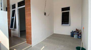 Gambar 2 Dijual cepat rumah medang lestari gading serpong