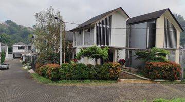 Gambar 1 Dijual Rumah Hook Minimalis Modern Sejuk Asri di Dago Bandung