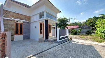 Gambar 5 Rumah Baru Minimalis Harga Mutah 700meter Dari Plores Sleman