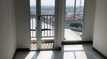 Gambar 1 Apartemen Altiz Bintaro Depan Mall