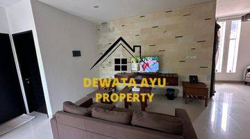 Gambar 4 Villa 4 Kamar Furnished One Gate System View Sawah Di Kerobokan