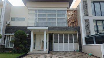 Gambar 2 Rumah 2 Lantai Semi Furnished di Pakuwon City Imperial Beach