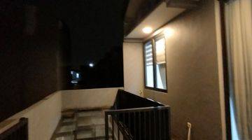 Gambar 5 Disewakan Rumah 2 Lantai Full Furnis Sudah Renovasi Lippo